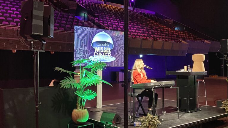 Ziggo Dome - Captain's wisseldiner - Fleur
